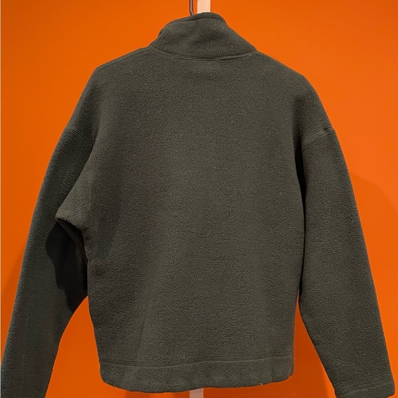 Patagonia half-zip green fleece small - Picture 2 of 3